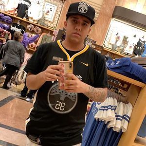 Meet your Posher, Nick